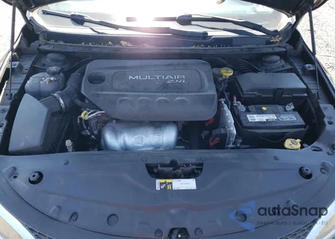 2016 Chrysler 200 Limited z USA, uszkodzony, nr VIN 1C3CCCAB6GN124586